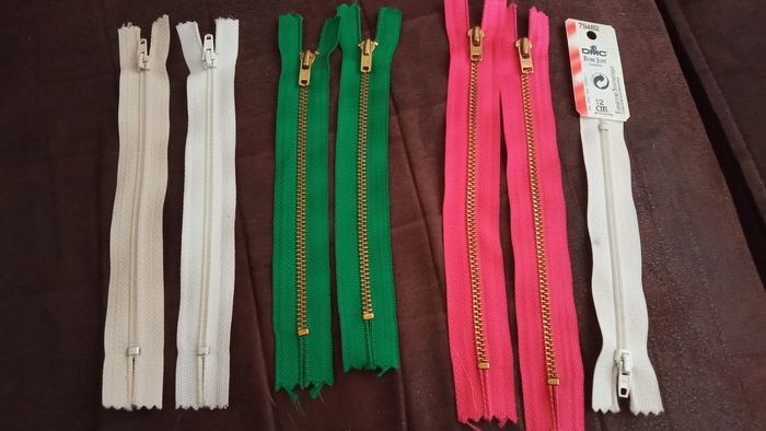 Lot couture: 7 Fermetures éclair Neuves