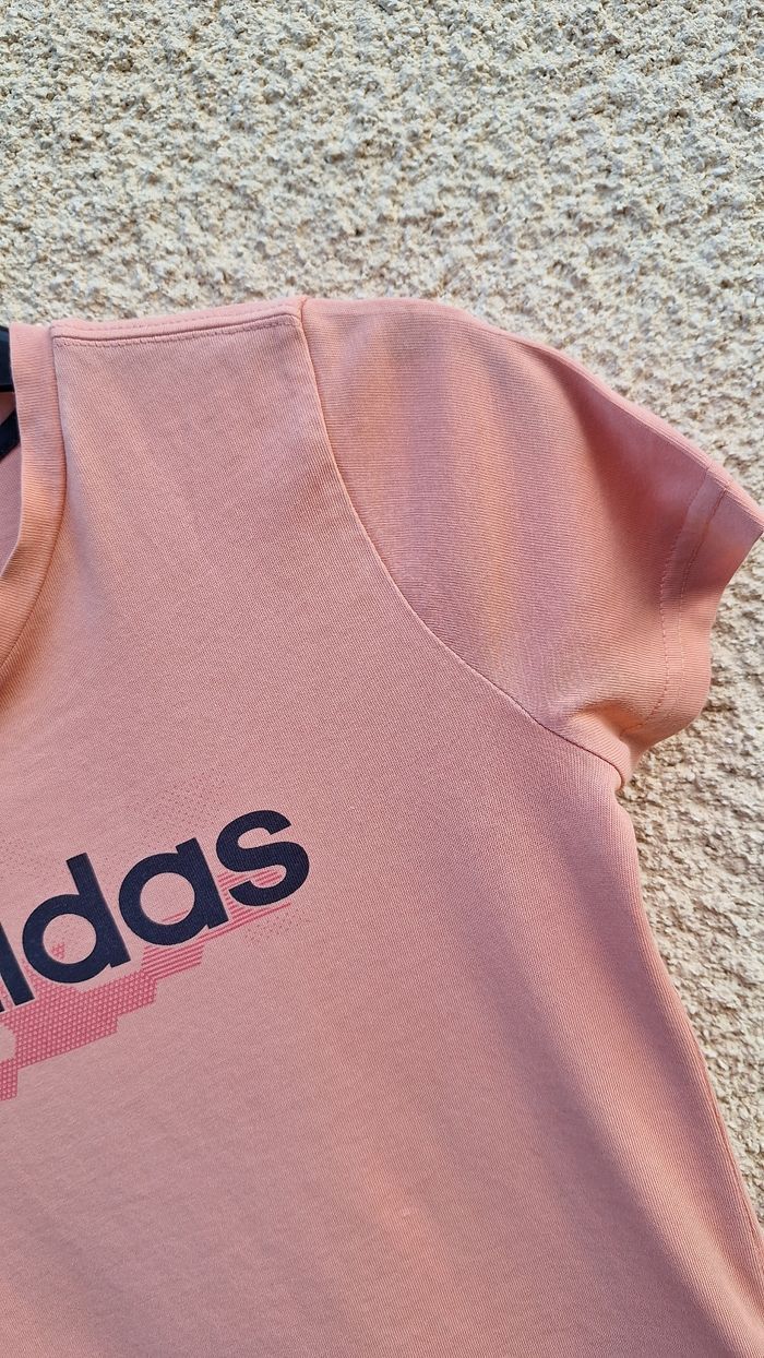 👚 T-shirt manches courtes Adidas 9/10 ans - photo numéro 3