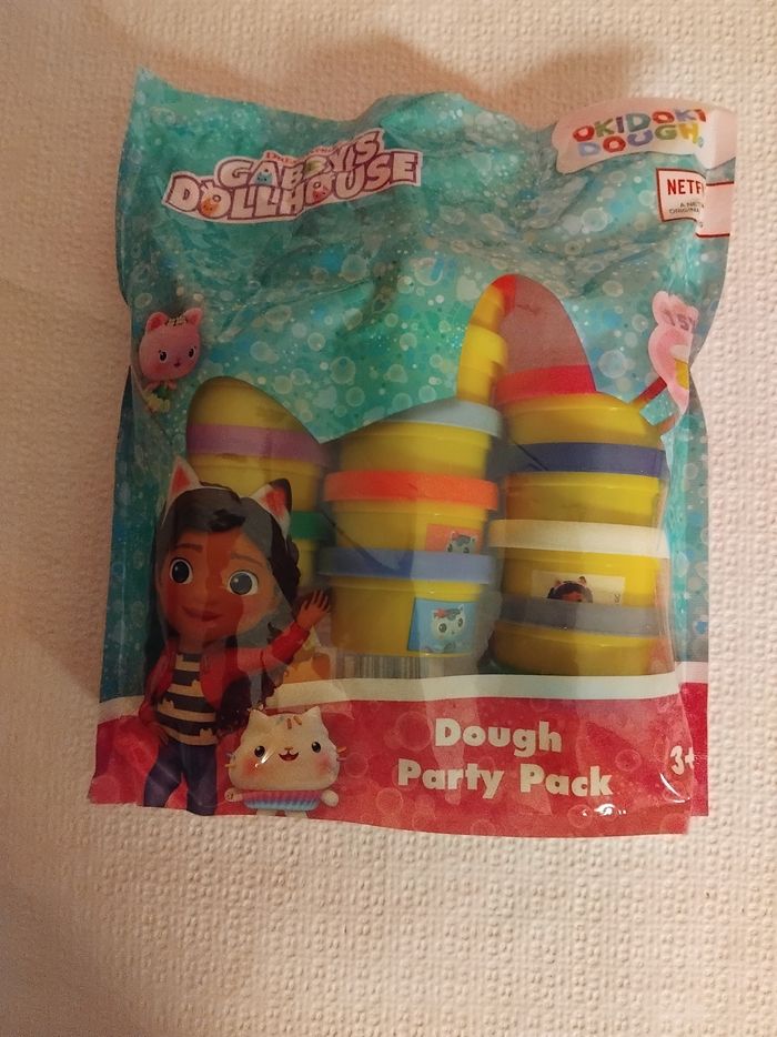 15 pots de pâte à modelé gabby chat 🐱