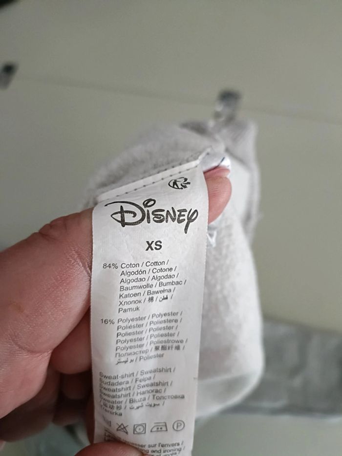 Pull Disney Mickey paillettes gris/noir taille xs - photo numéro 8
