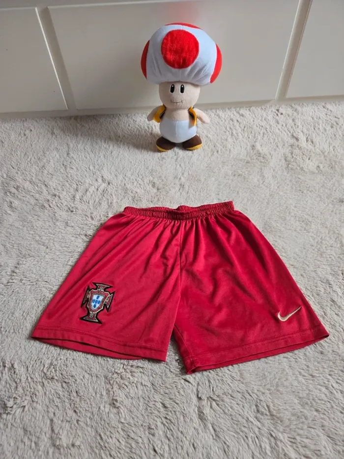 Tenue de foot Ronaldo taille 12 ans - photo numéro 2