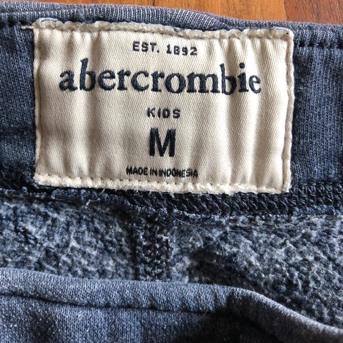 Short enfant Abercrombie - photo numéro 5