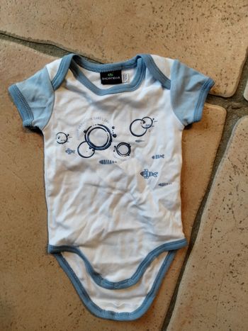 Body bébé garçon 1 mois