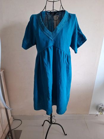 Robe col v