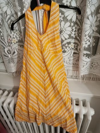 Robe dos nu avec fermeture