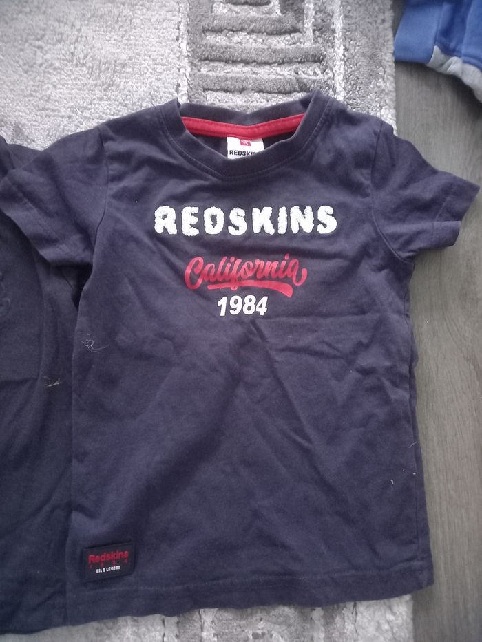 Lot de 2 Tee-shirts redskins 3ans - photo numéro 2