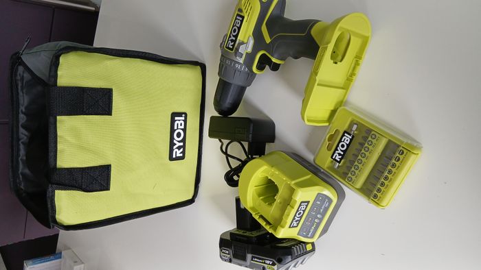 Perceuse visseuse RYOBI neuve