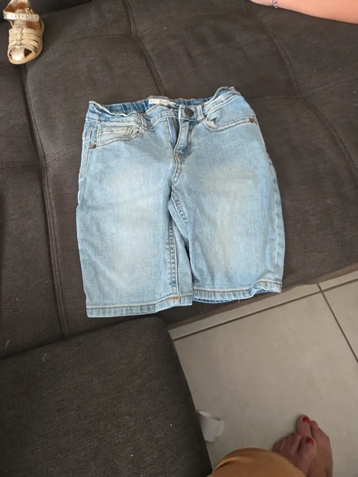 Short taille 8 ans