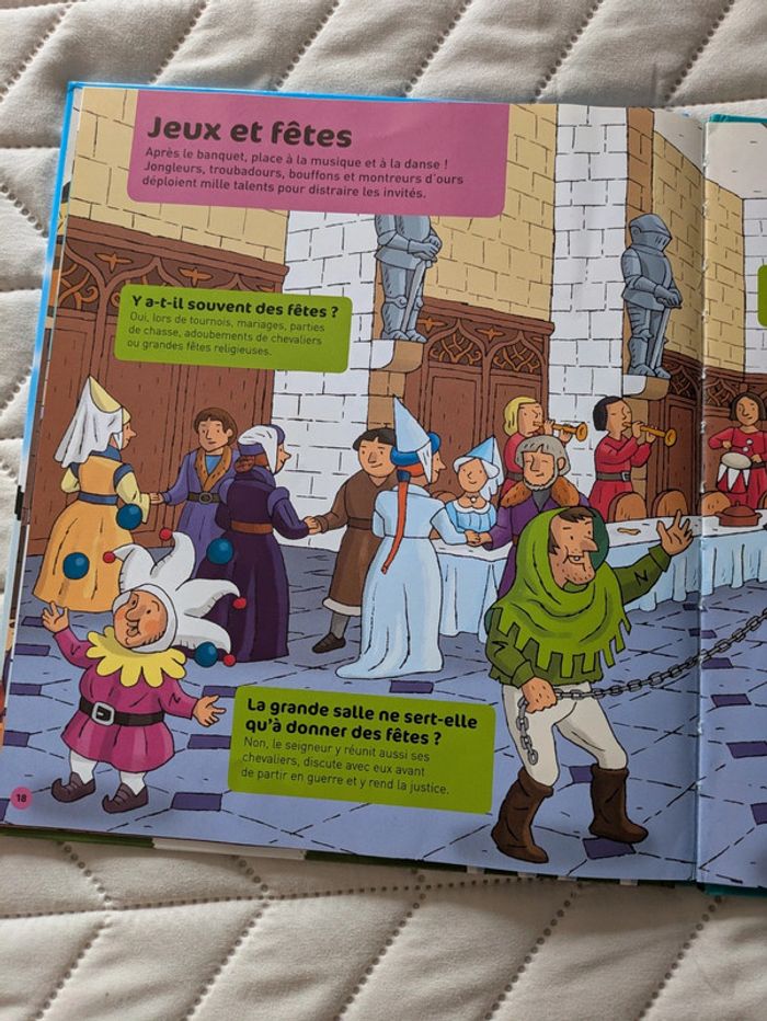 Lot de 2 livres sur les châteaux forts - photo numéro 9