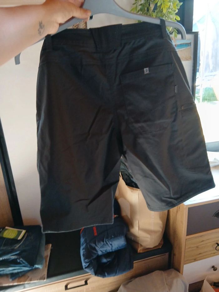 Short queshua taille 40 - photo numéro 4