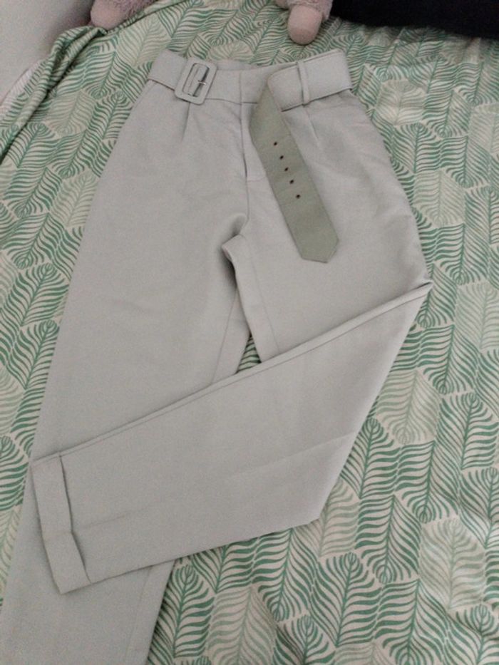 Pantalon classique taille haute