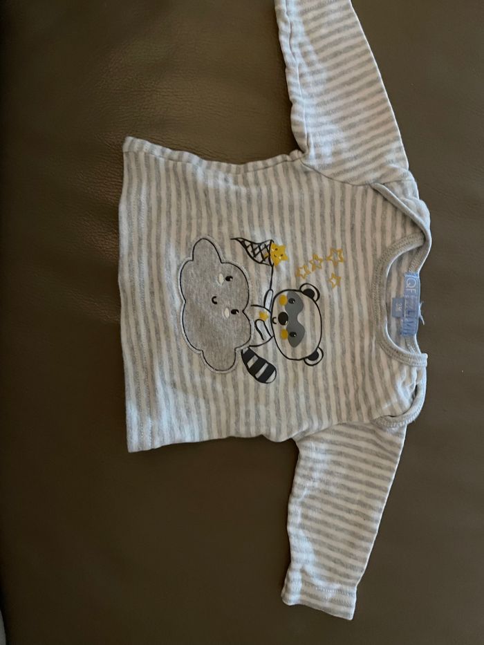 Lot vêtements Garçon 6 mois - photo numéro 4