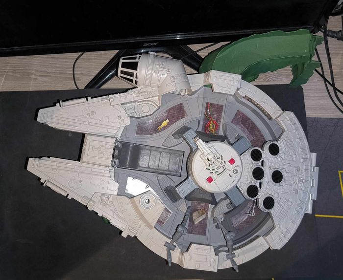 Jouet Sonore Faucon Millenium - Hot Wheels 2017 Mattel - photo numéro 3