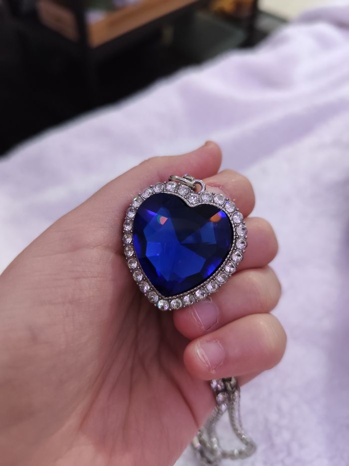 Collier coeur de l'océan inspiré du film titanic - photo numéro 7