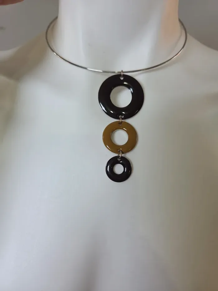 Collier - photo numéro 2