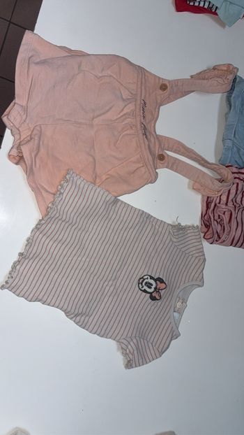 Ensemble tee shirt + short 18 mois