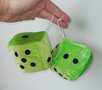 🌿 2 dés en peluche - 8 x 8 cm 🌿