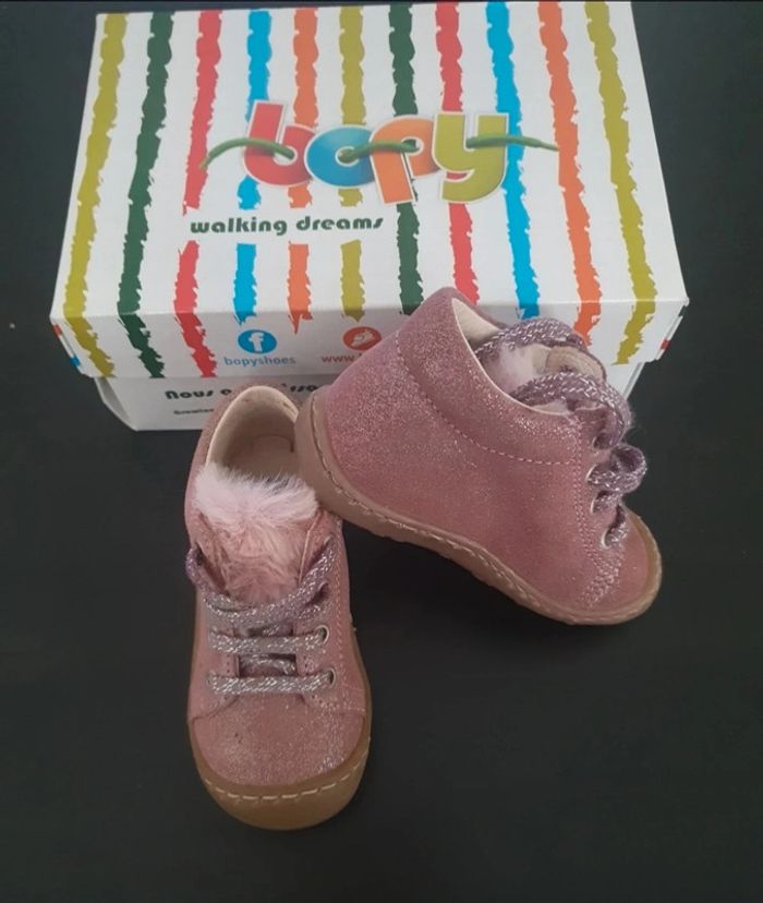 Chaussures premiers pas bopy taille 20 fille rose pailleté neuves