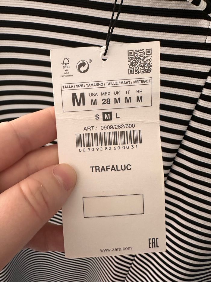 Robe Zara Taille M - photo numéro 3