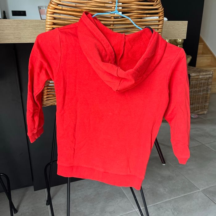 Sweat rouge - photo numéro 2