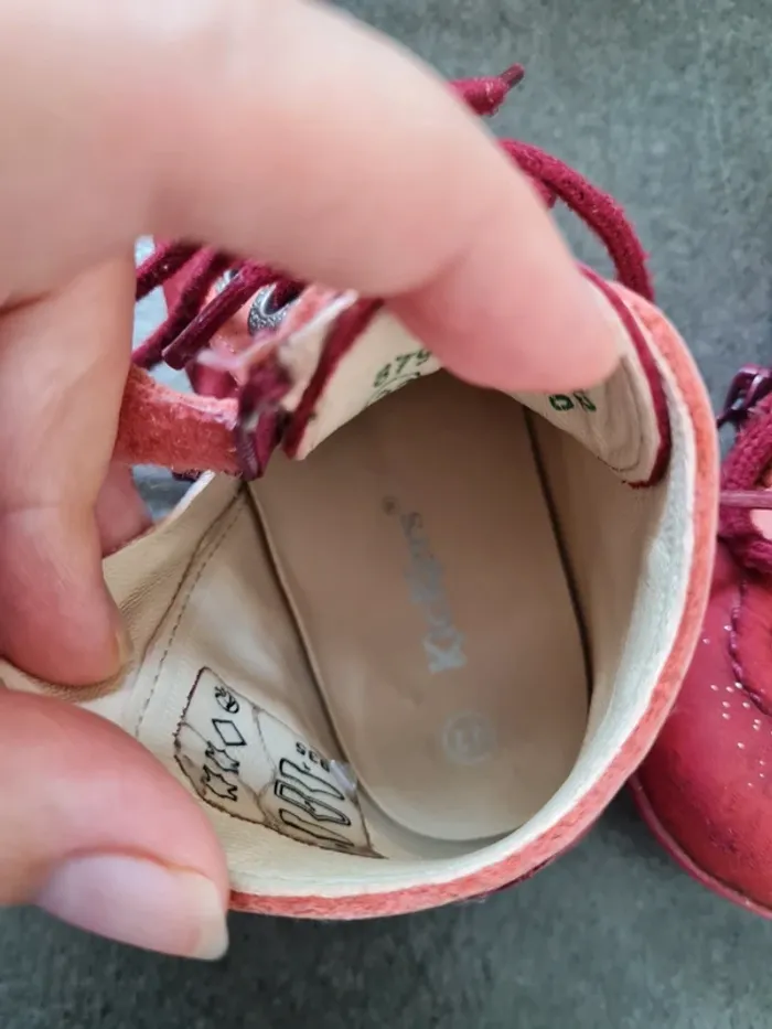 Chaussure kickers taille 22 - photo numéro 5