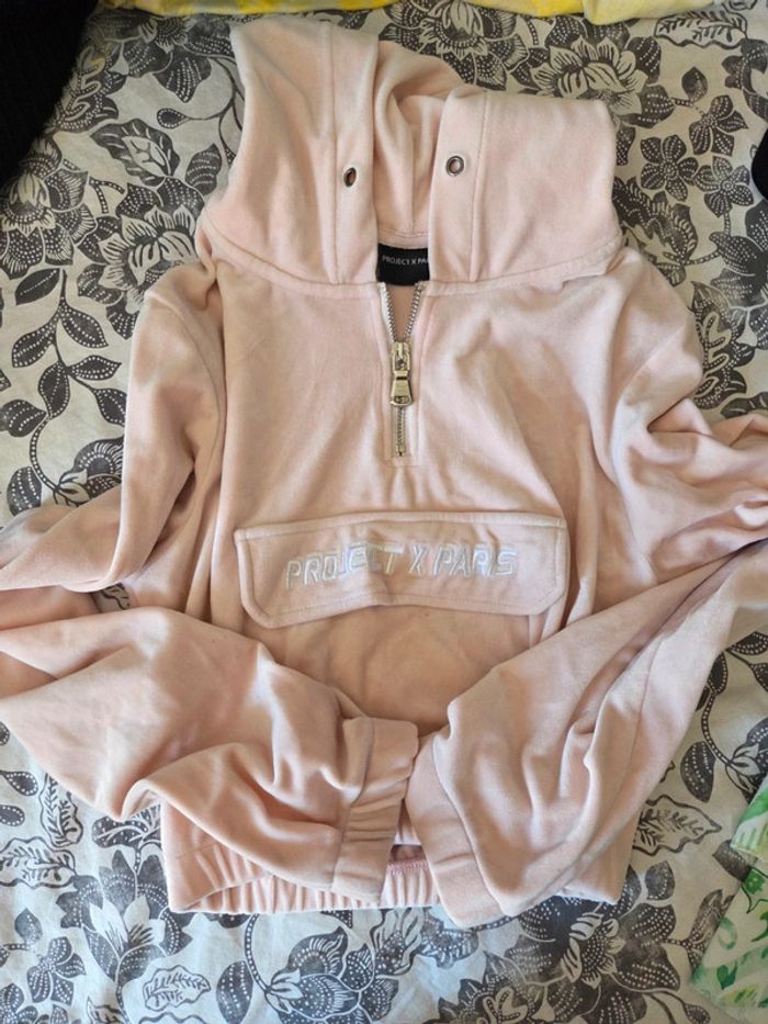 Pull sweat a capuche  croq top project x paris