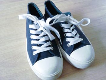 Baskets 37 Femme sneakers Chaussure légère Gémo bleu marine TBE