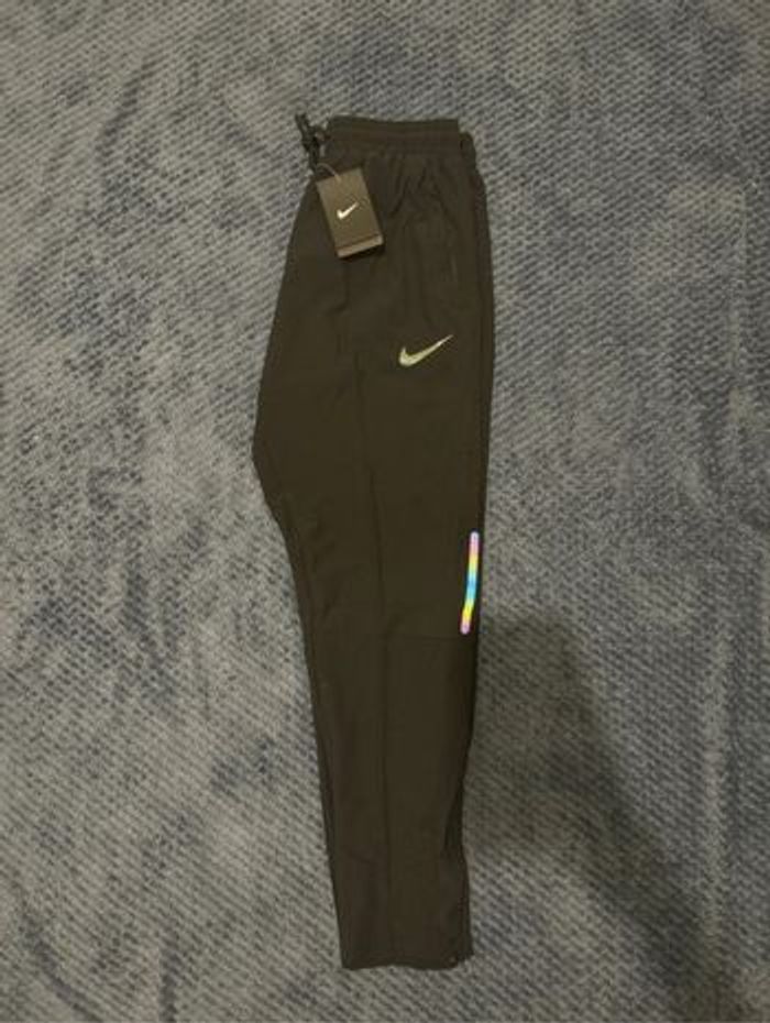 Jogging Nike Running Réfléchissant