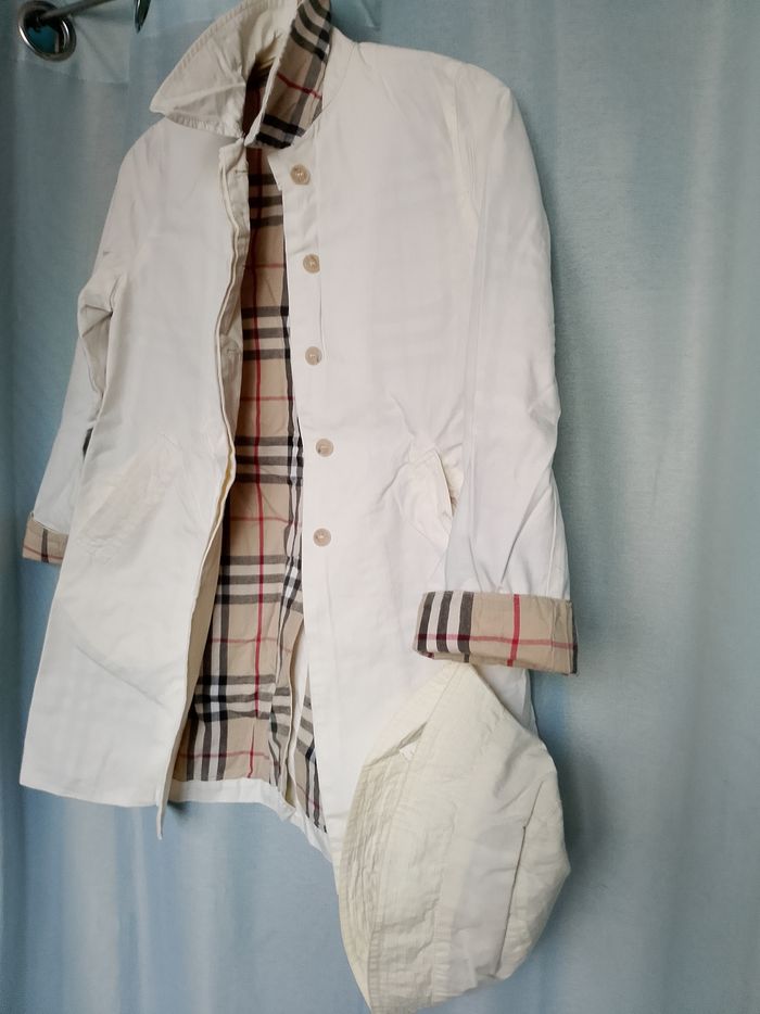 Superbe veste Burberry enfant - photo numéro 3