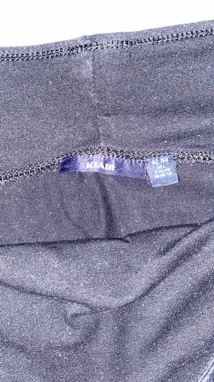 Jupe noire de grossesse - photo numéro 2