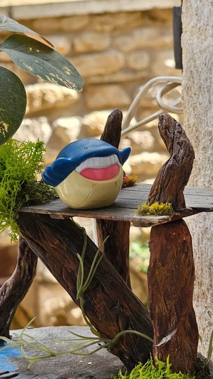 Super figurine Pokemon Nintendo finger puppet wailmer