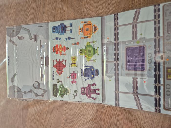 Miniland Crazy Robots 🤖 Jeu Magnétique NEUF - photo numéro 3