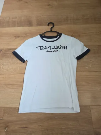 Tee-shirt Teddy Smith taille 8ans