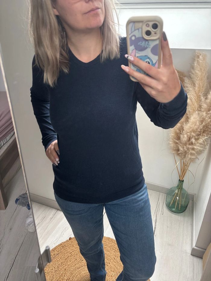 Pull léger bleu marine - photo numéro 2