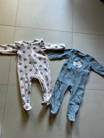 Lot 2 pyjamas 18 mois 