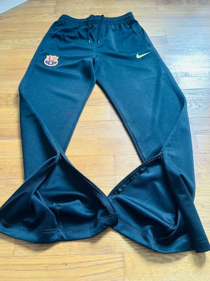 Bas de survêtement FC Barcelone taille M - photo numéro 4