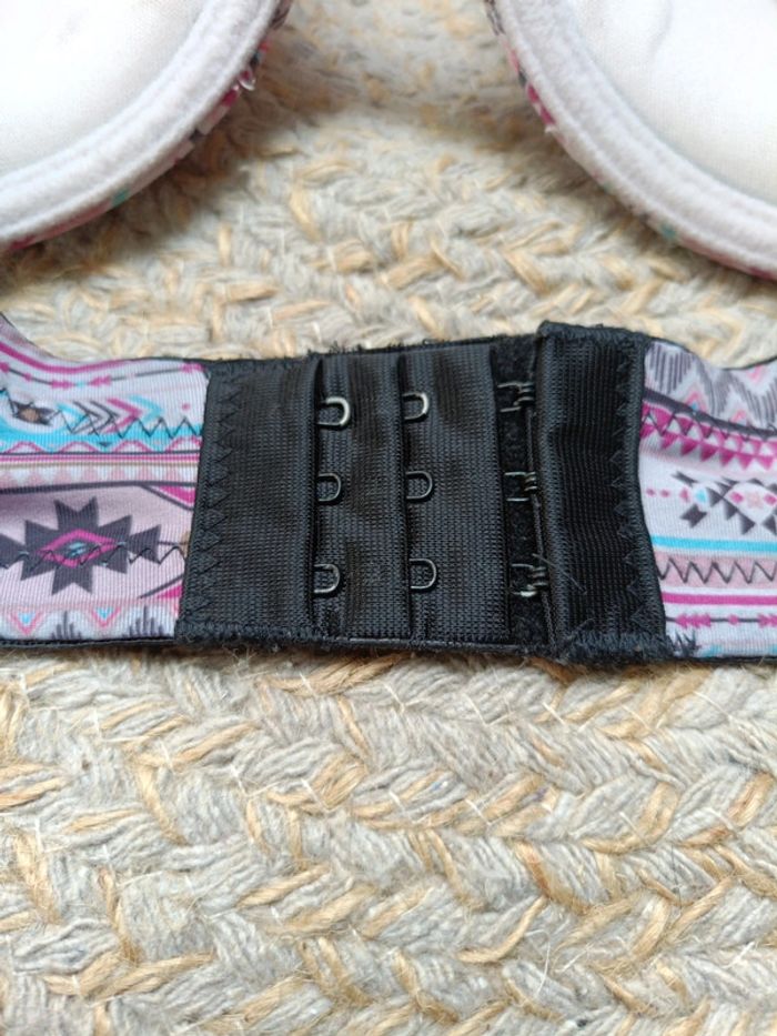 Soutiens-gorge 90C - photo numéro 5