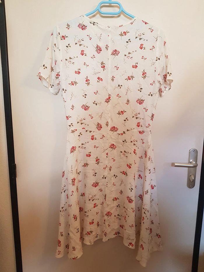 robe à fleurs - photo numéro 5