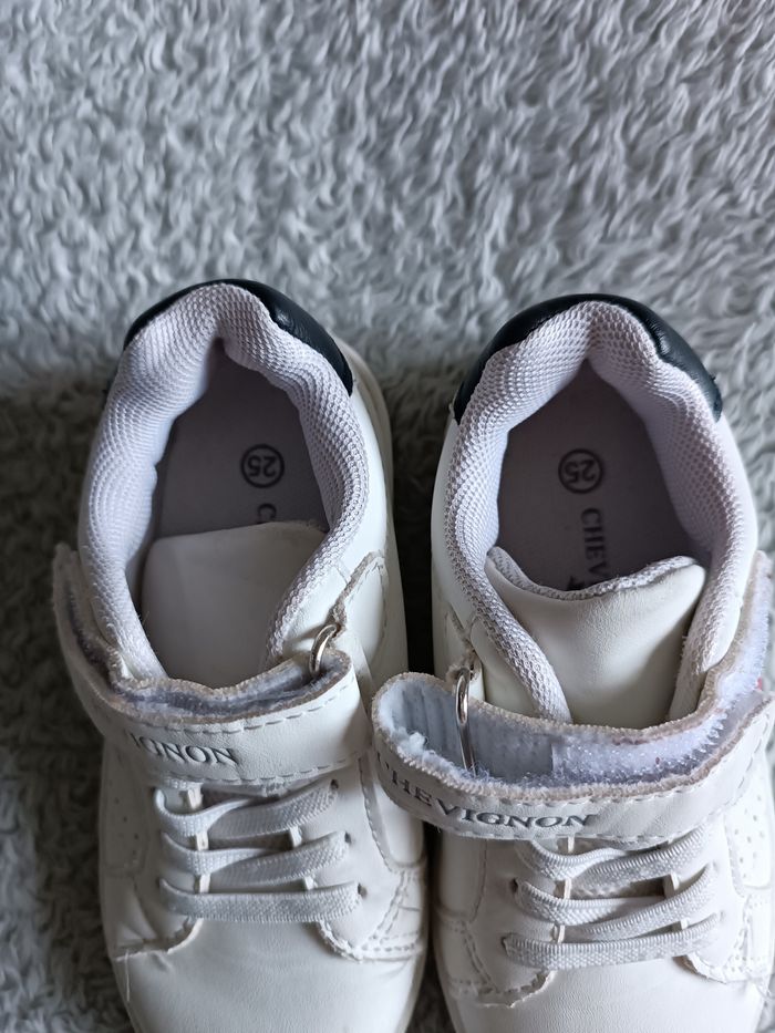 Baskets Chevignon – Pointure 25 – Blanc/Marine/Rouge - photo numéro 5