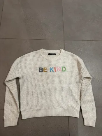 Pull blanc FB sisters ,taille M, très bon état
