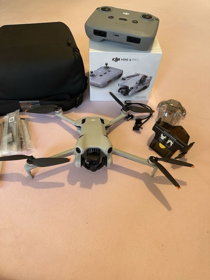 DJI Mini 4 Pro. Neuf. Manette DJI RC N2. Sac/batterie. - photo numéro 6