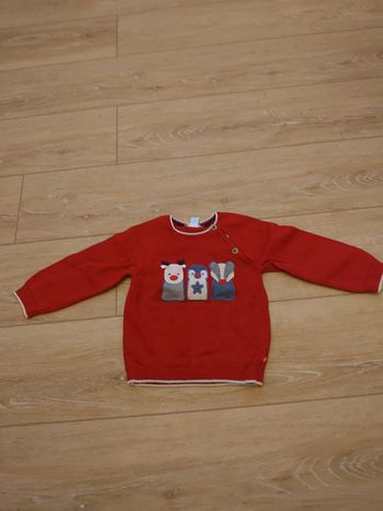 Pull de Noël : renne, pingouin, blaireau