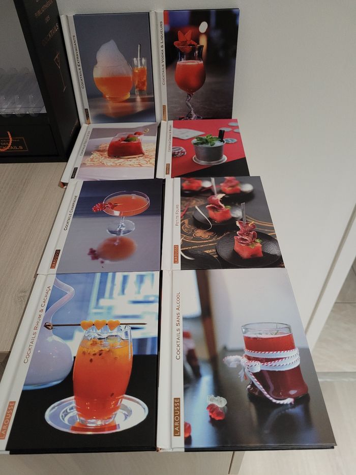 Bibliothèque des cocktails. - photo numéro 4