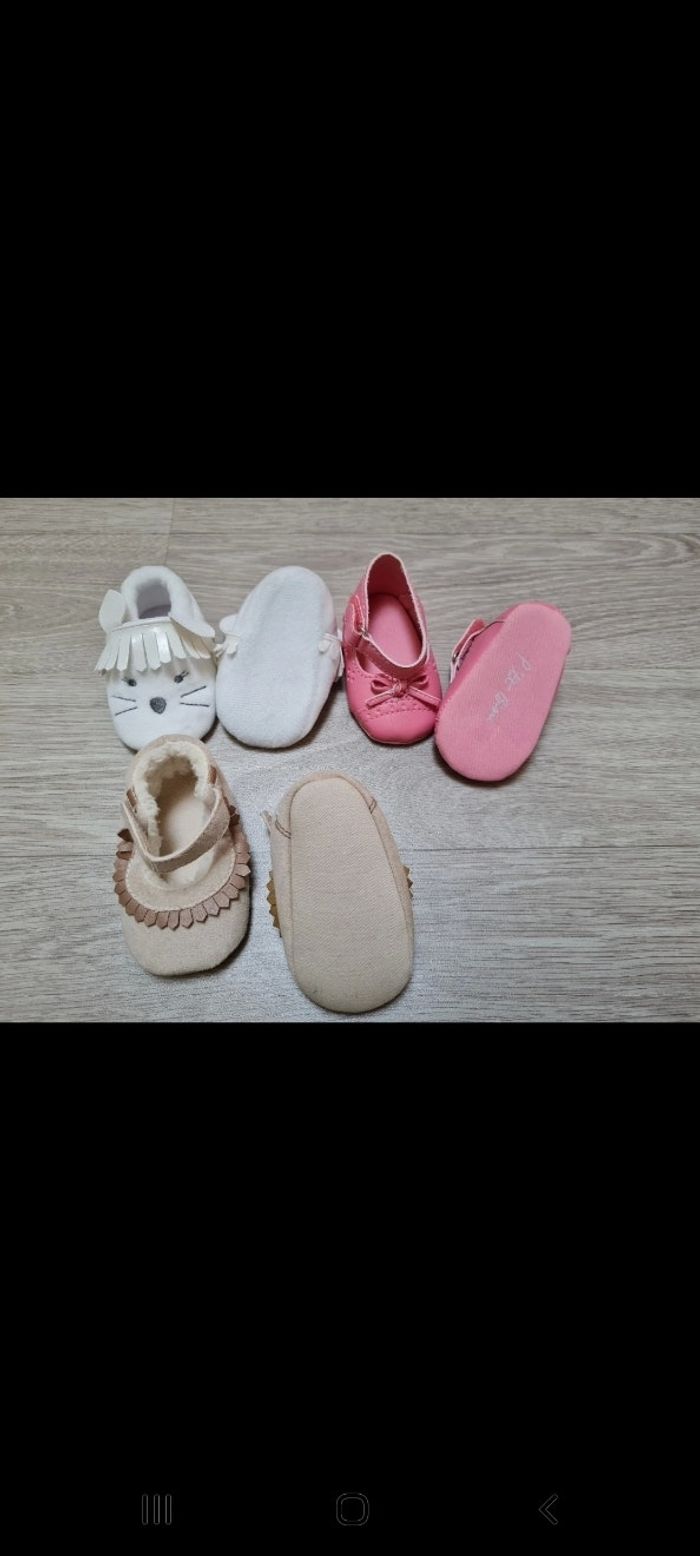 Lot de 3 paires de chaussons "chaussures" fille - photo numéro 2