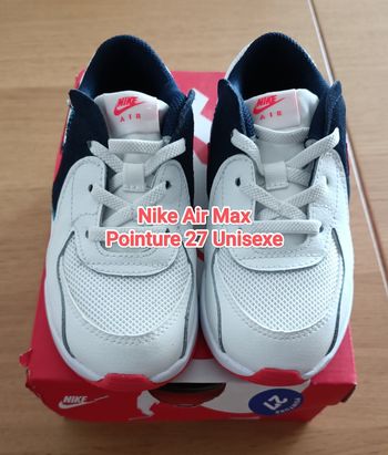 NEUF : basket Nike Air Max Excee Baby pointure 27 blanche unisexe