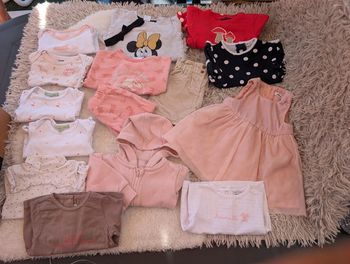 Lot de vêtements 6 mois fille