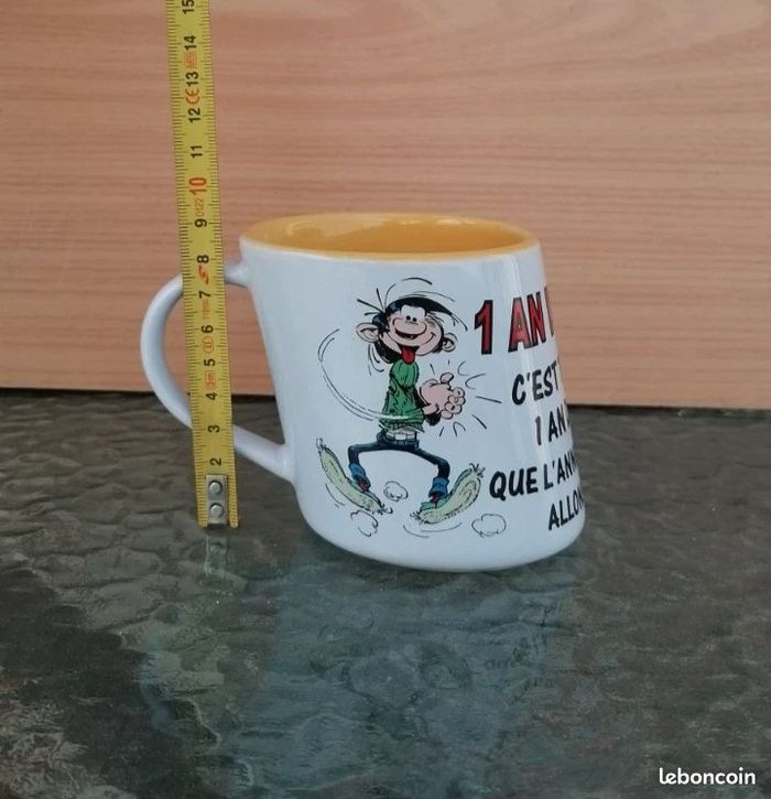 Mug Gaston Lagaffe (AVENUE OF THE STARS). - photo numéro 7