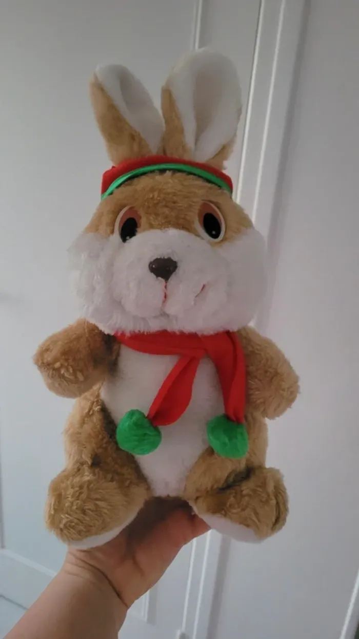 Peluche lapin de Noël – 35 cm – État impeccable - photo numéro 2