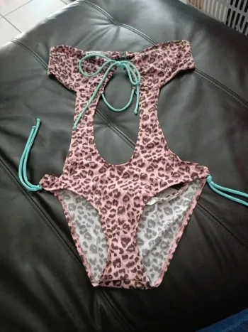 Maillot sexy léopard rose 38 in extenso