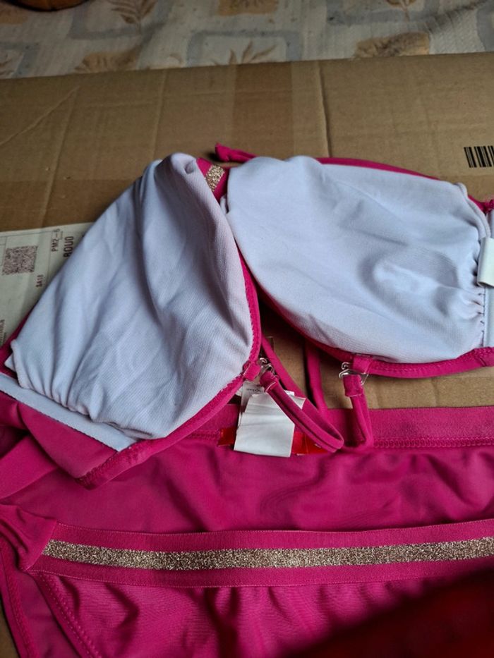 Magnifique maillot de bain femme taille 44 - photo numéro 5